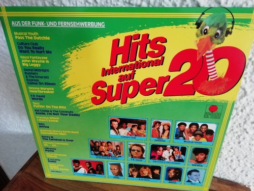 Hits international auf super - hits,