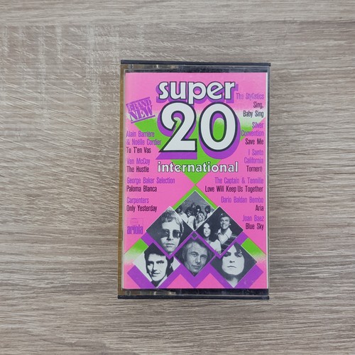 Super international von - 20,